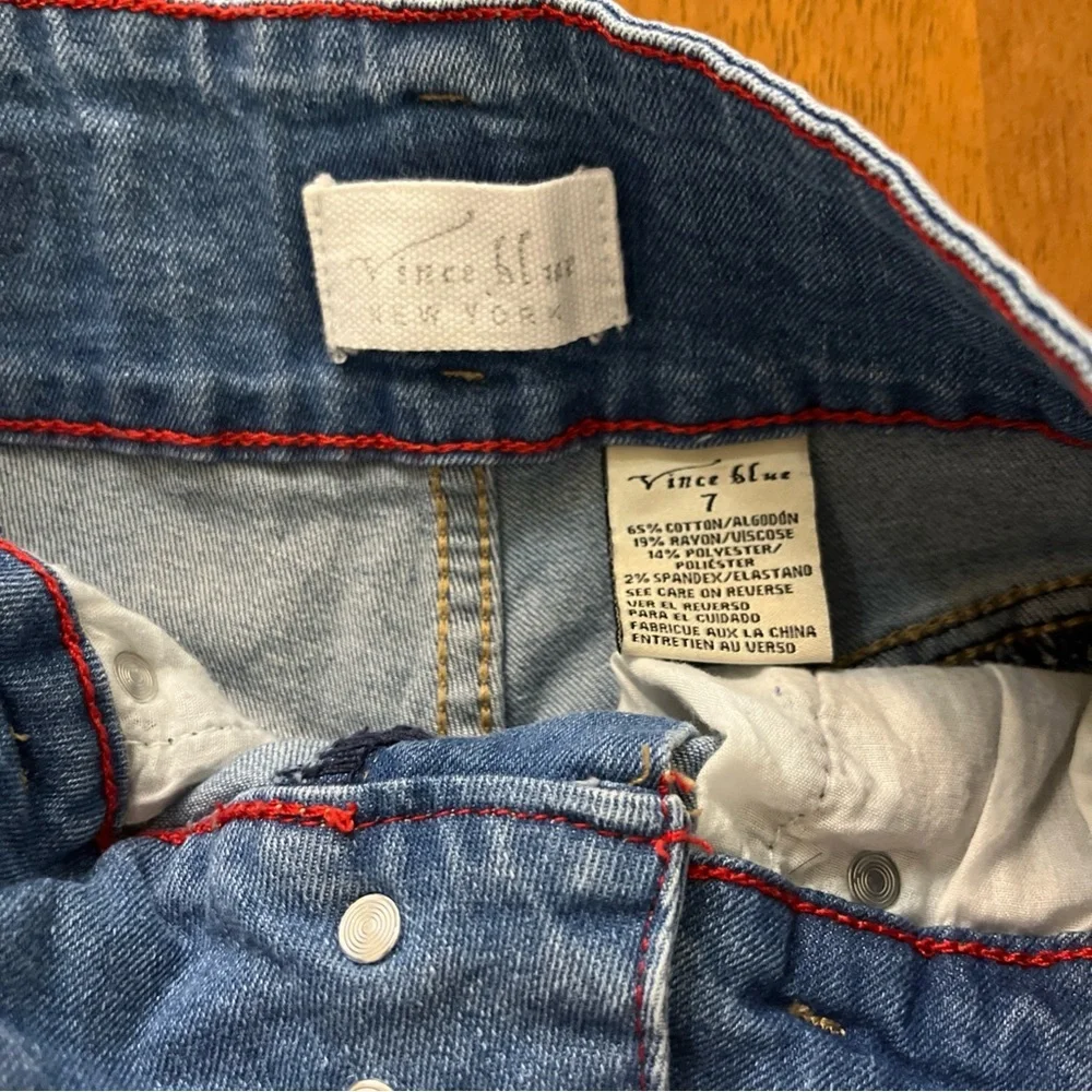Vince‎ Blue New York women Distressed Denim Short Size 7